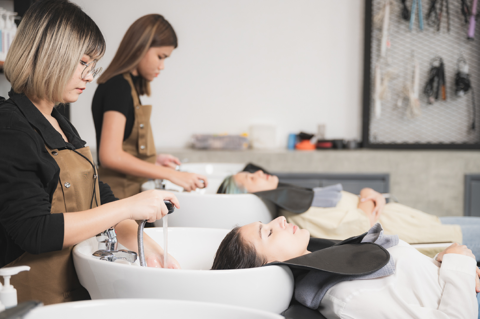 ReservApp para Salones de Belleza: Transforma y Deleita